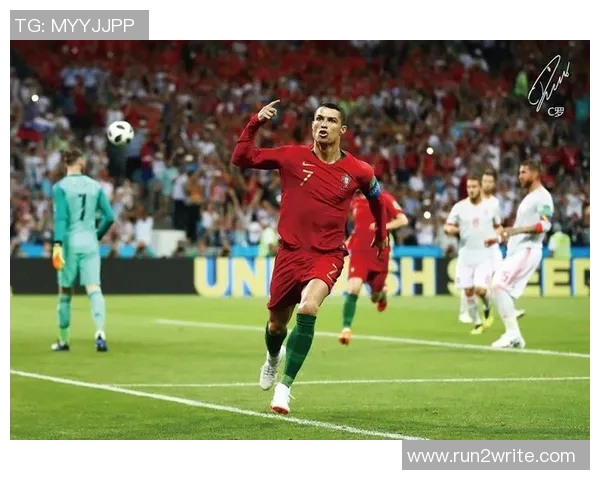 足球球星贴画卡收藏热潮再起引领体育周边文化新风尚